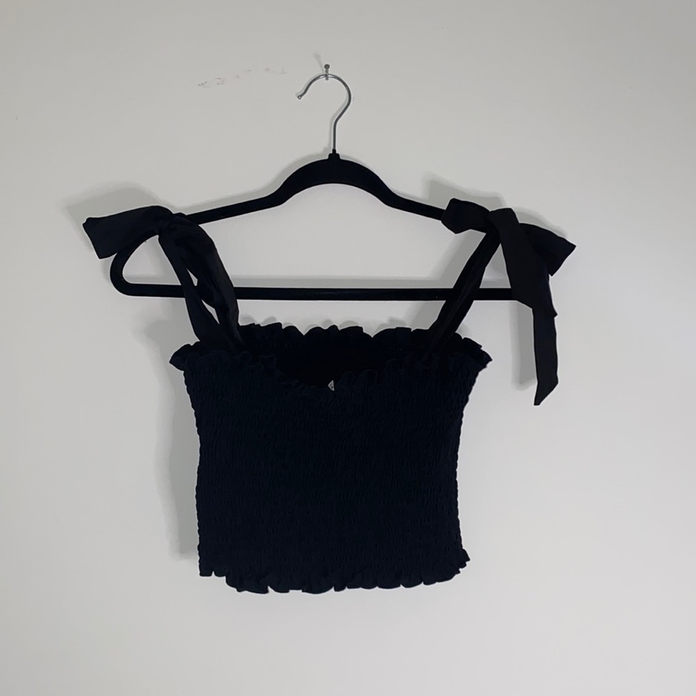 Tie Sleeve Crop Top